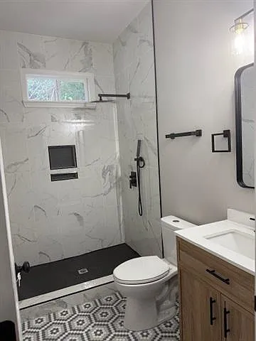 718 Majestic Pl — Photo 6