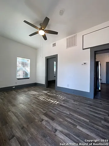 802 Montana St #1 — Photo 9
