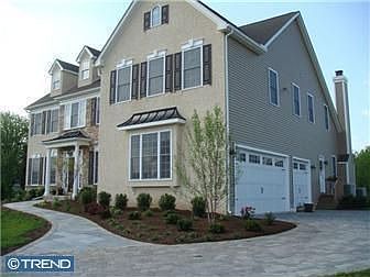 2nd image of 411 Thistle Dr