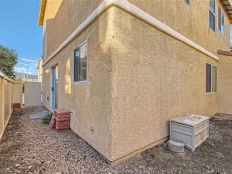 9379 Malaya Garnet Ct — Photo 27