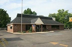 2nd image of 10816 Grand River Rd