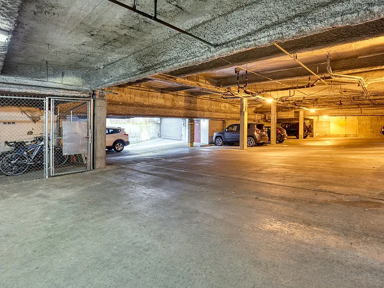 cv1 garage