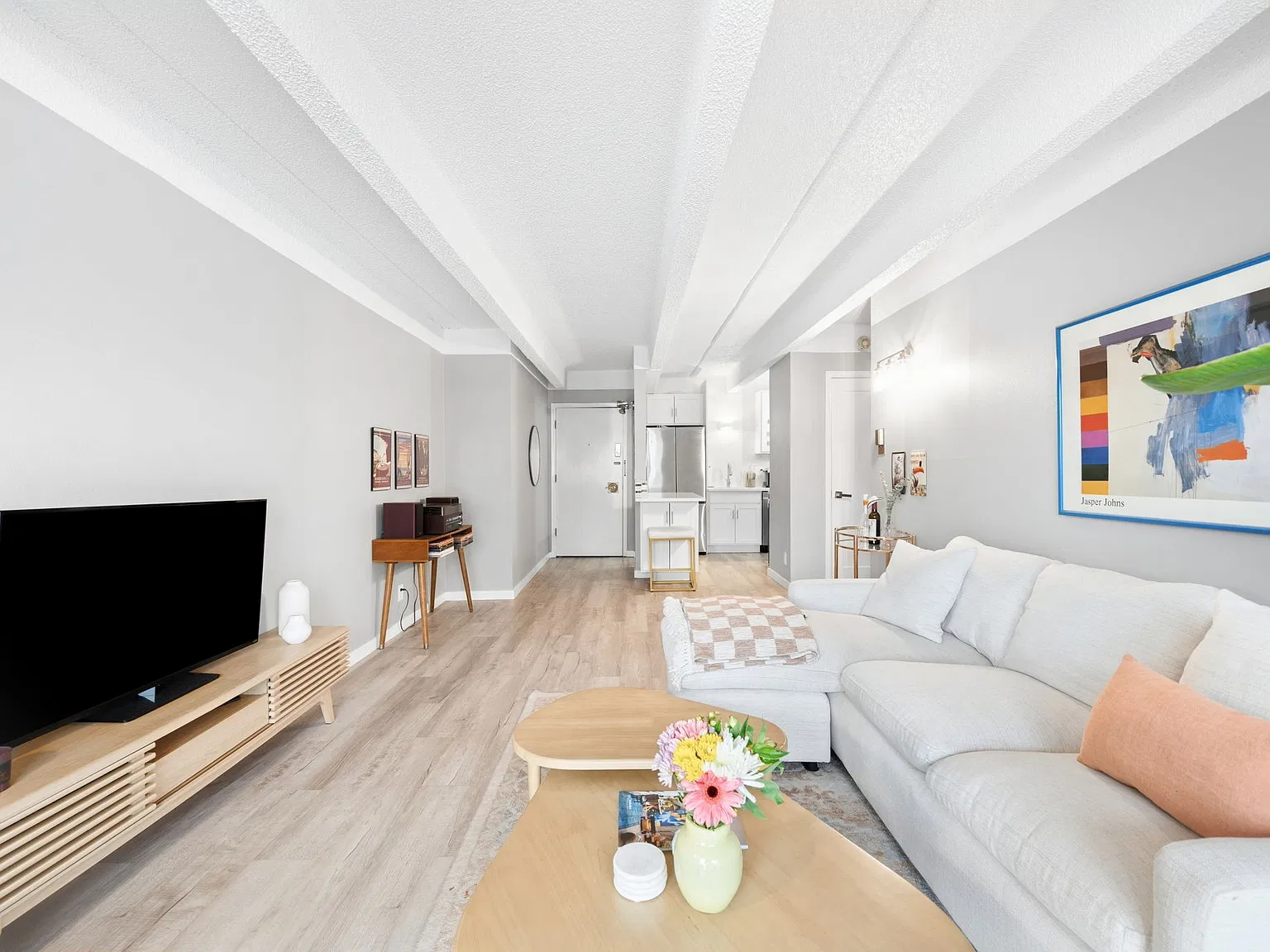 1 bed, 703 sqft, $2,200 — Photo 4