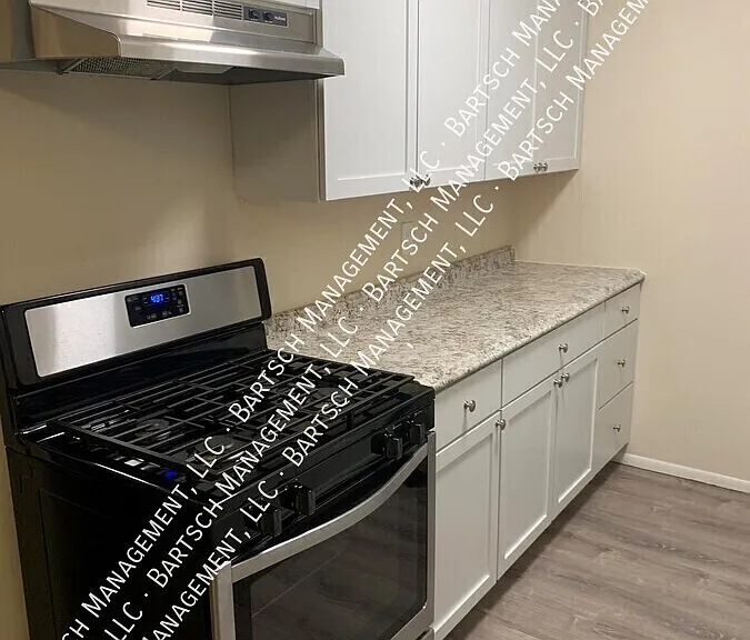 N64W23851 Ivy Ave #207 — Photo 6