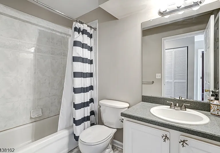 1039 Shadowlawn Dr — Photo 21