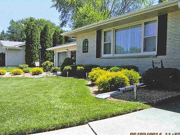 3rd image of 2501 River View Dr