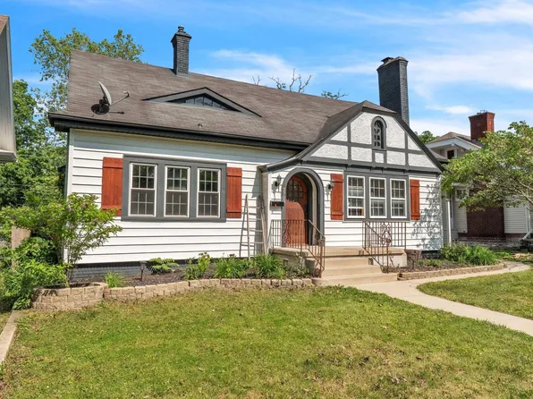 3709 Shady Ct, Fort Wayne, IN 46807