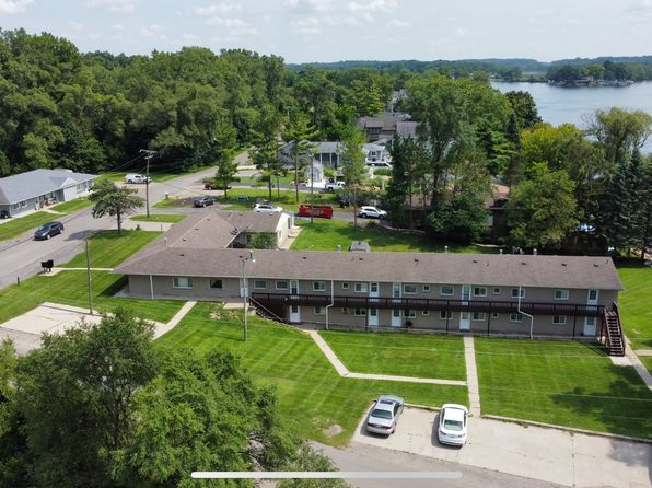 8200 Woodland Shore Dr APT 9