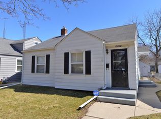 227 Wickham BOULEVARD, Racine, WI 53405