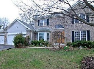 595 Linden Ln, Wauconda, IL 60084