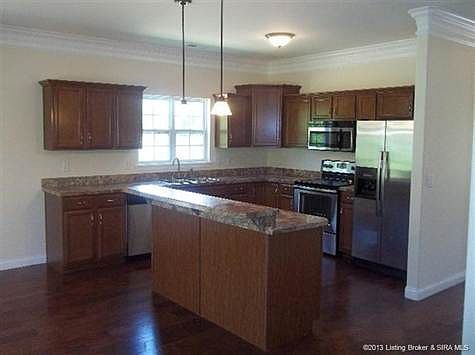 4th image of 1628 Pine Valley Ct