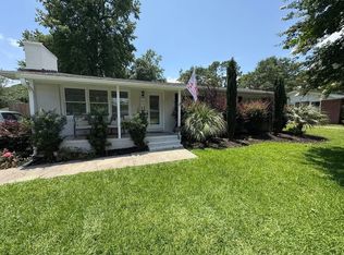 5438 Andover Rd, Wilmington, NC 28403
