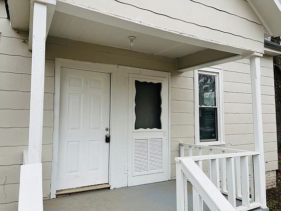 3rd image of 508 Granite St
