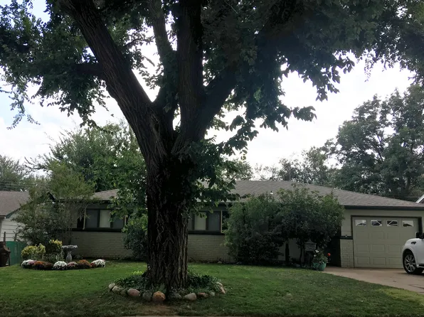 2323 Cherry Ave, Woodward, OK 73801