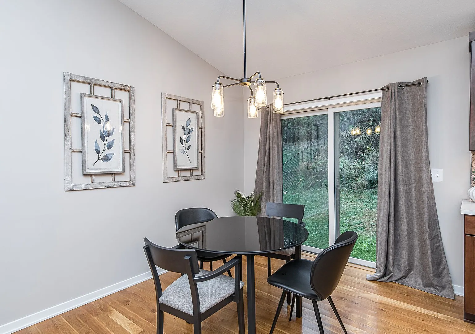 New Home in Private Neighborhood 3mi from Mayo — Photo 4