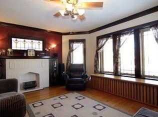 6229 W Byron St, Chicago, IL