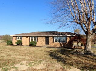 3272 Tom Lane Rd, Benton, KY 42025