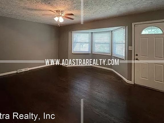 3rd image of 9002 Manchester Ave