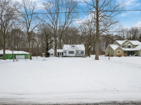 1413 Druid Dr, Akron, OH 44321