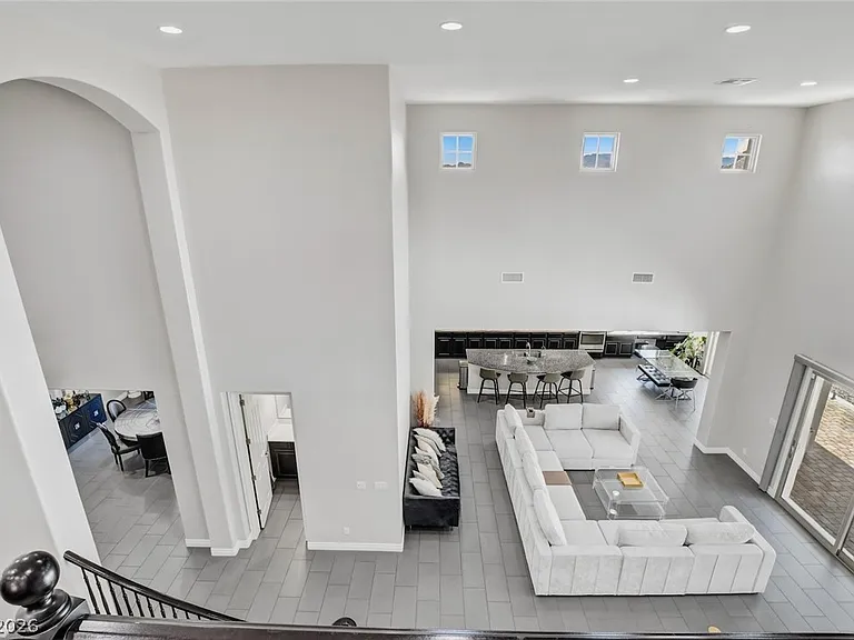 11 Grand Masters Dr — Photo 57