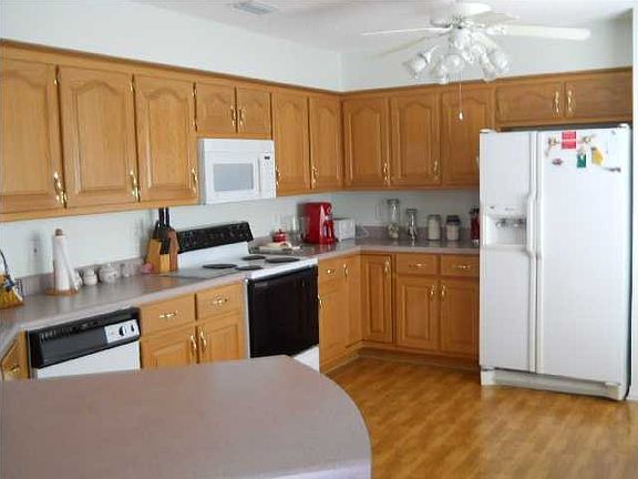 5th image of 501 Chenault Ave