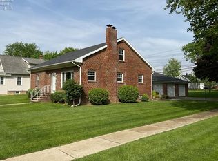 601 4th St, Fremont, OH 43420