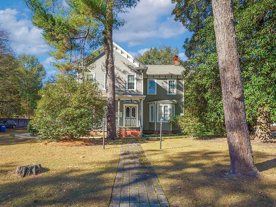 105 Florence St SW #103