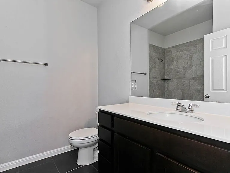 9802 Tanglemede St — Photo 24