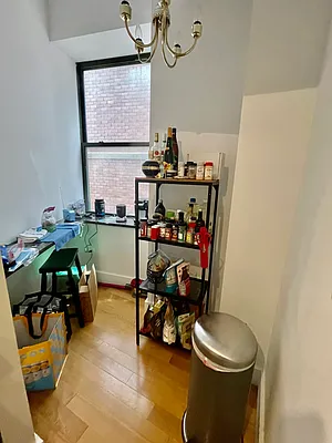 Rented by NY Living Solutions | media 32