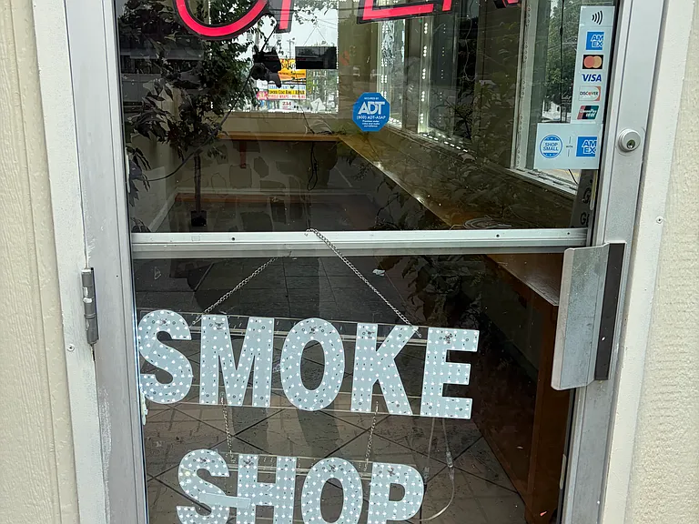 208 W Johnson Hwy — Photo 8