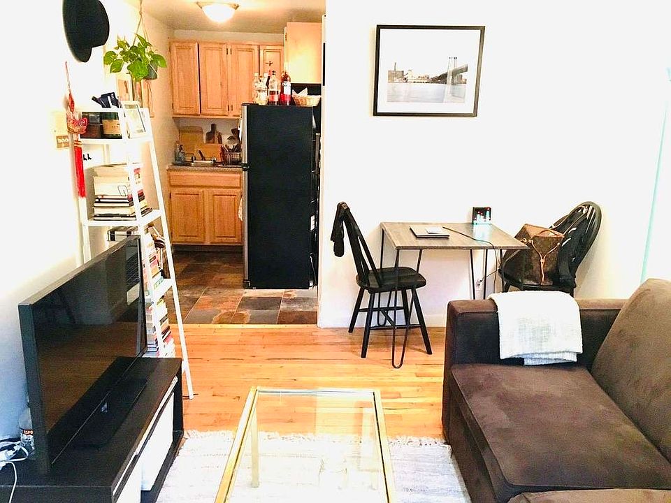1st image of 171 W 83rd St APT 4A