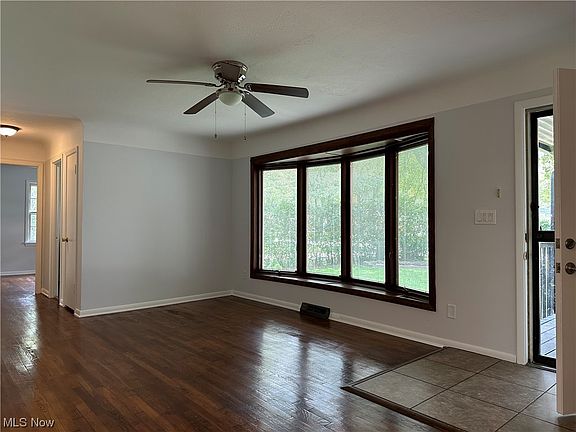 3rd image of 37826 Lorie Blvd