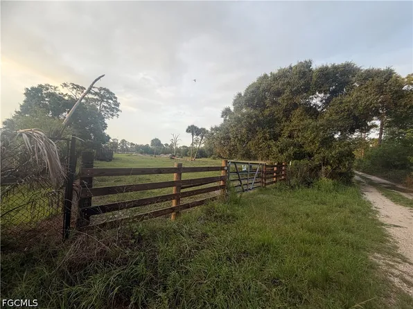 13707 Navel Ave, Clewiston, FL 33440