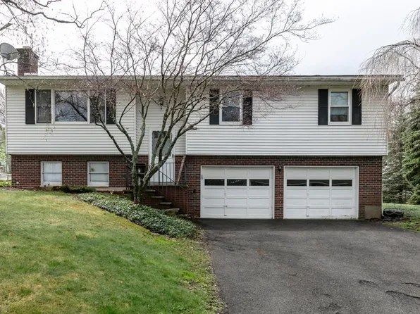 6 Enid Pl, Johnson City, NY 13790