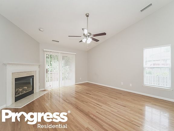 5th image of 8507 Farnsworth Ln