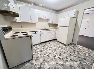 20 Wolf Rd APT 4, Lebanon, NH 03766