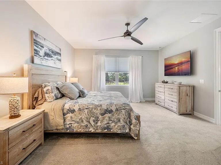 14606 Tropical Dr — Photo 19