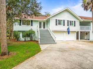 414 Porpoise Dr, Fripp Island, SC 29920
