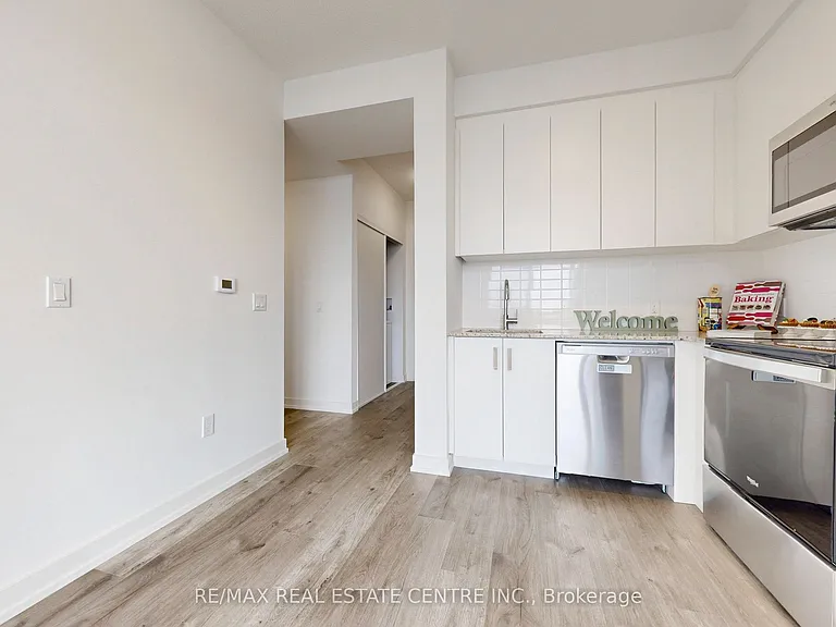 1010 Dundas St E #Penthouse 12 — Photo 15