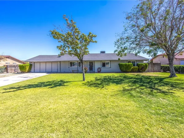 12615 Waynoka Rd, Apple Valley, CA 92308