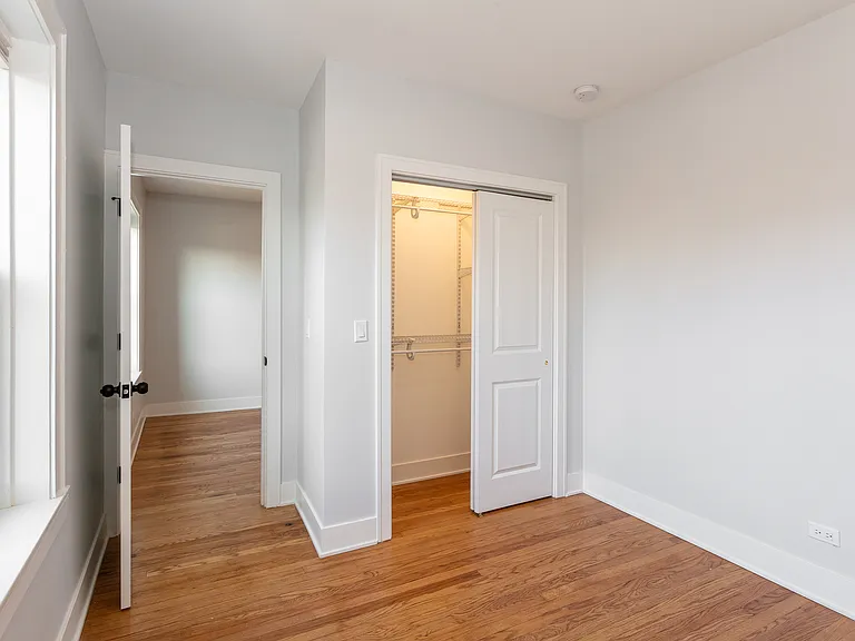 4120 N Keeler Ave #1 — Photo 17
