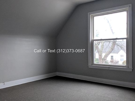 5th image of 1403 1/2 Columbus Ave