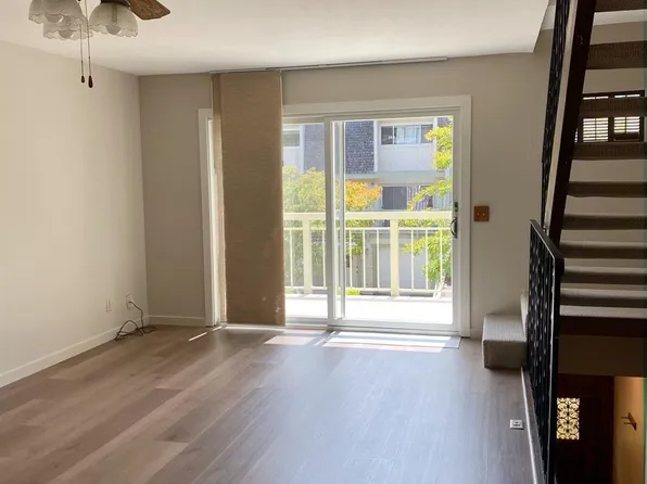 10 Aries Lane, Novato, CA 94947