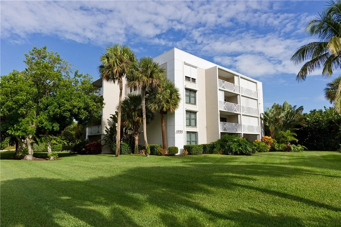 2 bed, 1175 sqft, $4,000 — Photo 2