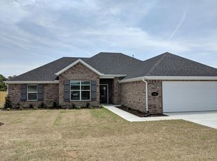 614 Bison Run St, Farmington, AR 72730