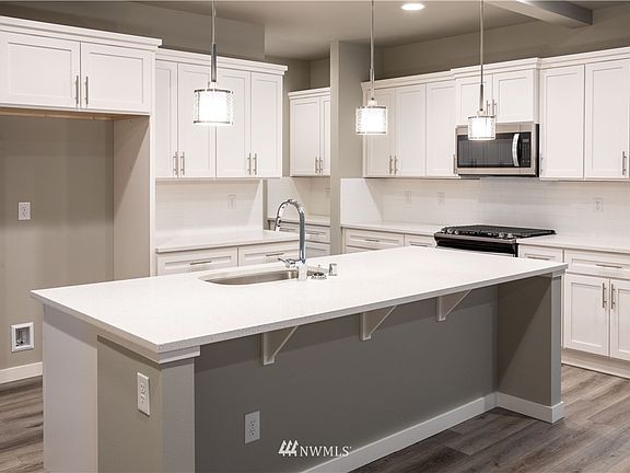 4th image of 17013 124th Avenue Ct E