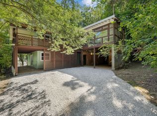 1016 Rustic Hills Dr, Ashland City, TN 37015