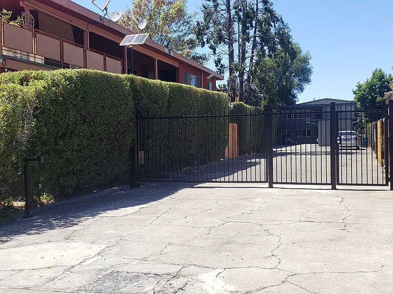 3809 Maybelle Avenue — Photo 20