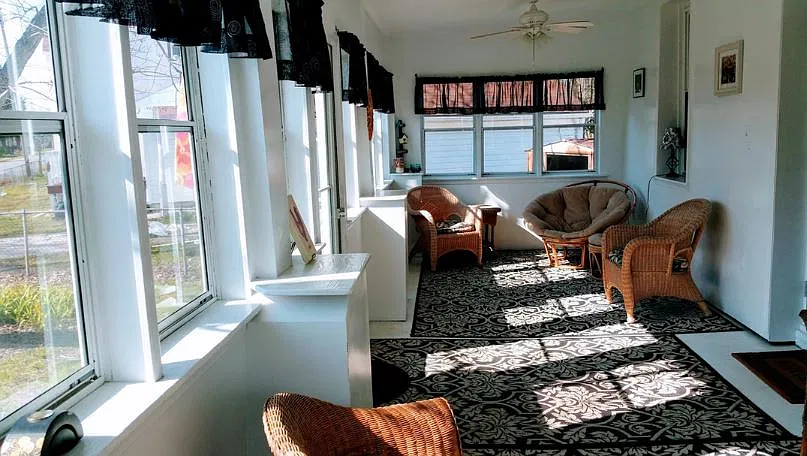 3 bed, 1.5 bath, 1600 sqft, $1,950 — Photo 4