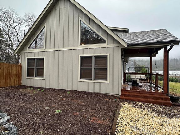 2nd image of 88 Gadsden Rdg